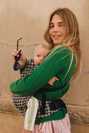 Bowie Baby Carrier Houndstooth